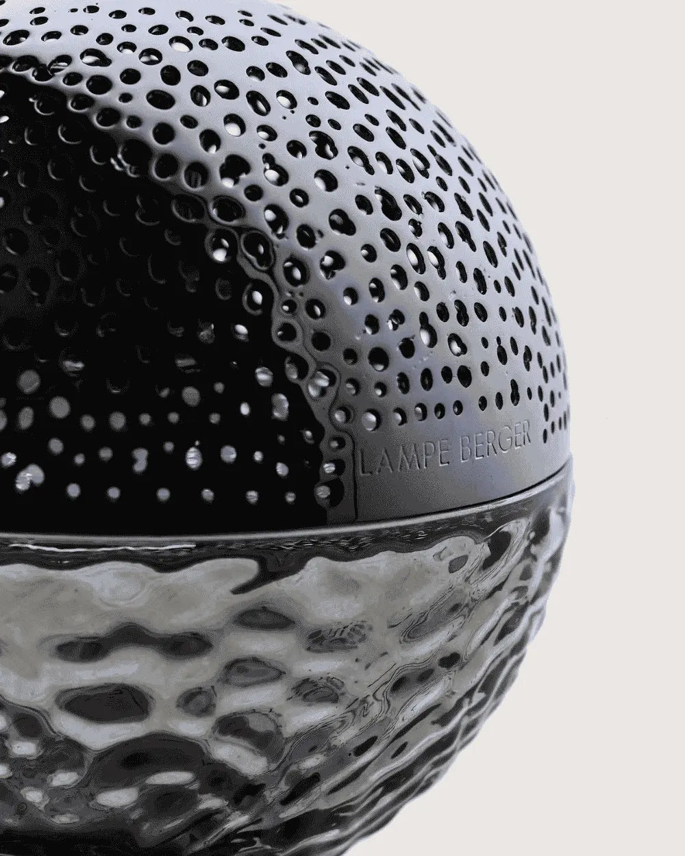 Lámpara Catalítica Gravity Noire – Maison Berger Paris - Maison Calma